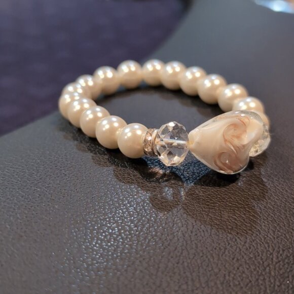 Murano Glass Look Heart Stretch Bracelet Faux Pearl Beaded Rhinestone - Picture 4 of 9